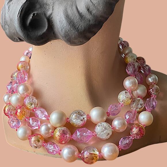 Vintage Coro Pink Necklace Multi Strand Collar MCM Crackle Glaze Signed - Picture 3 of 8